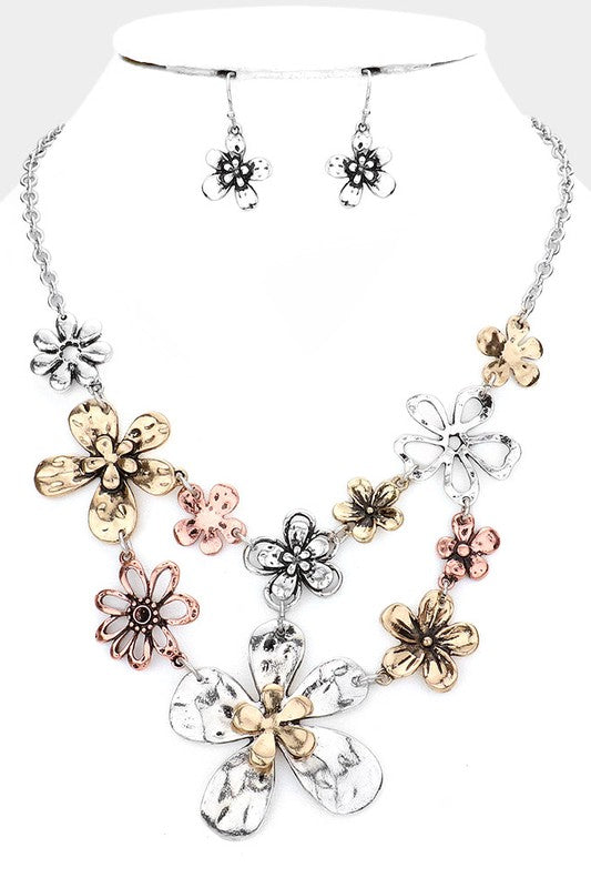 Metal Flower Link Statement Necklace